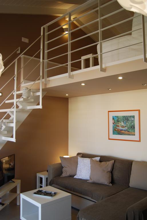 Akti Barbati Hotel 4*