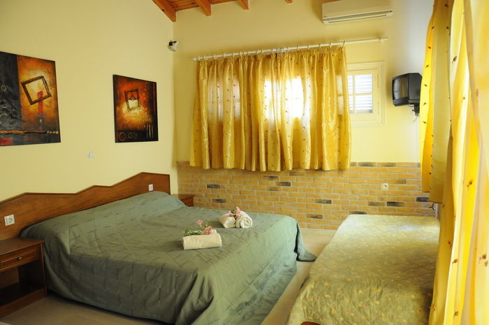 Kassiopi Bay Hotel 4*