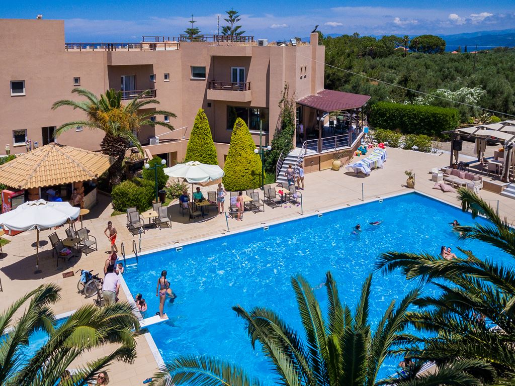 Apollo Resort 4*