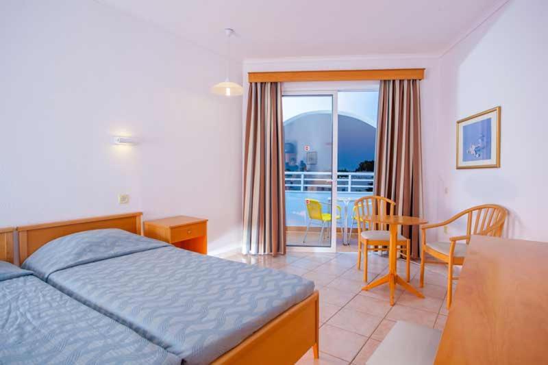 Continental Palace 4*