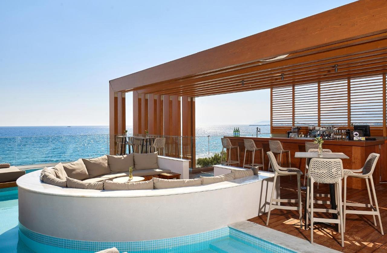 Enorme Santanna Beach Resort 4*