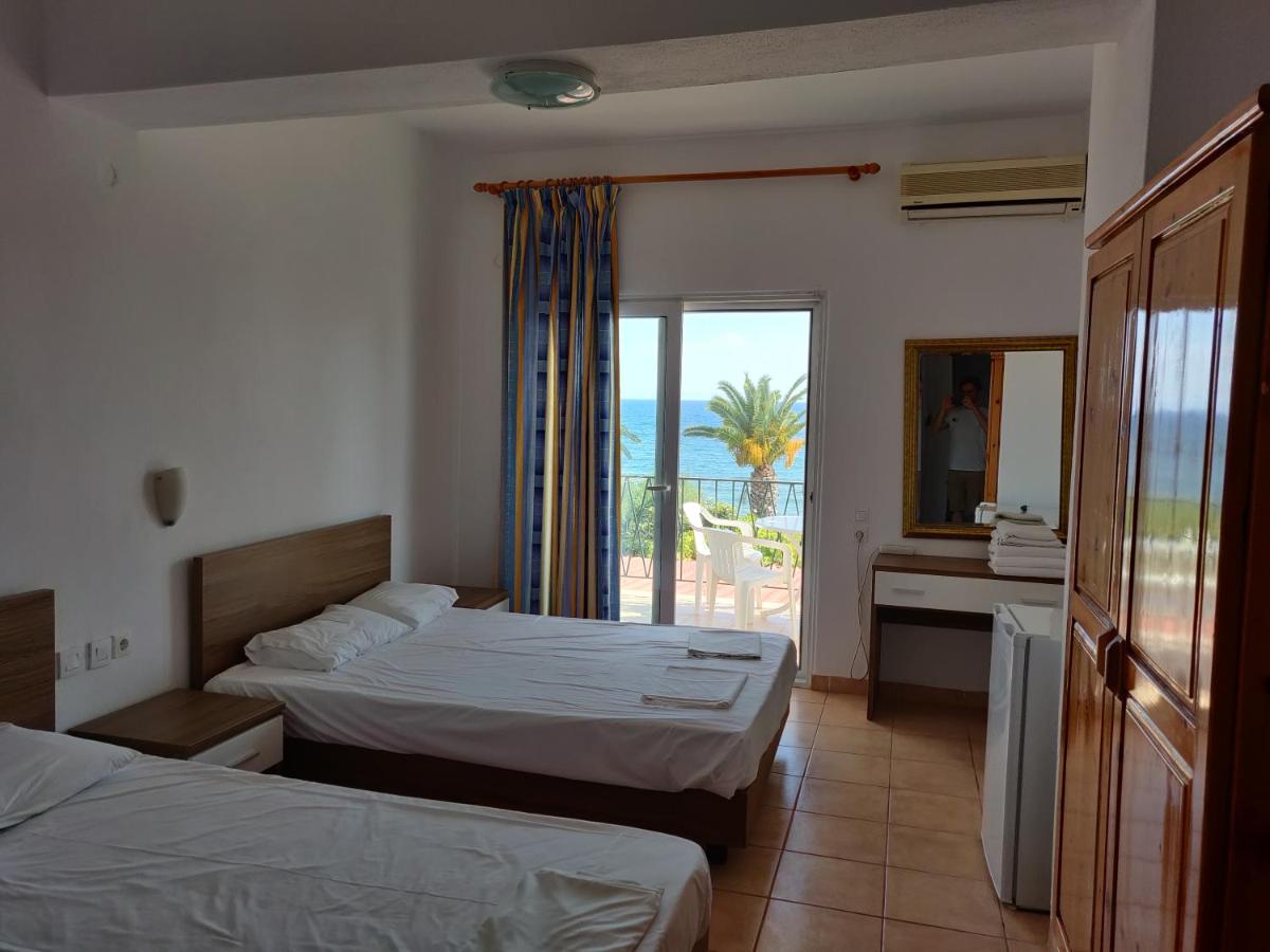 Gerakina Beach 3*