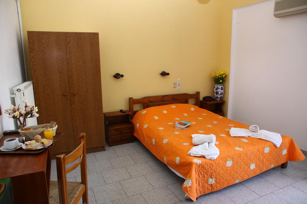 Hotel Handakas 2*