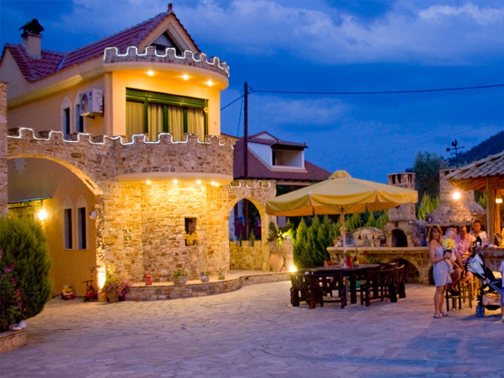 Kastro Studios 3*