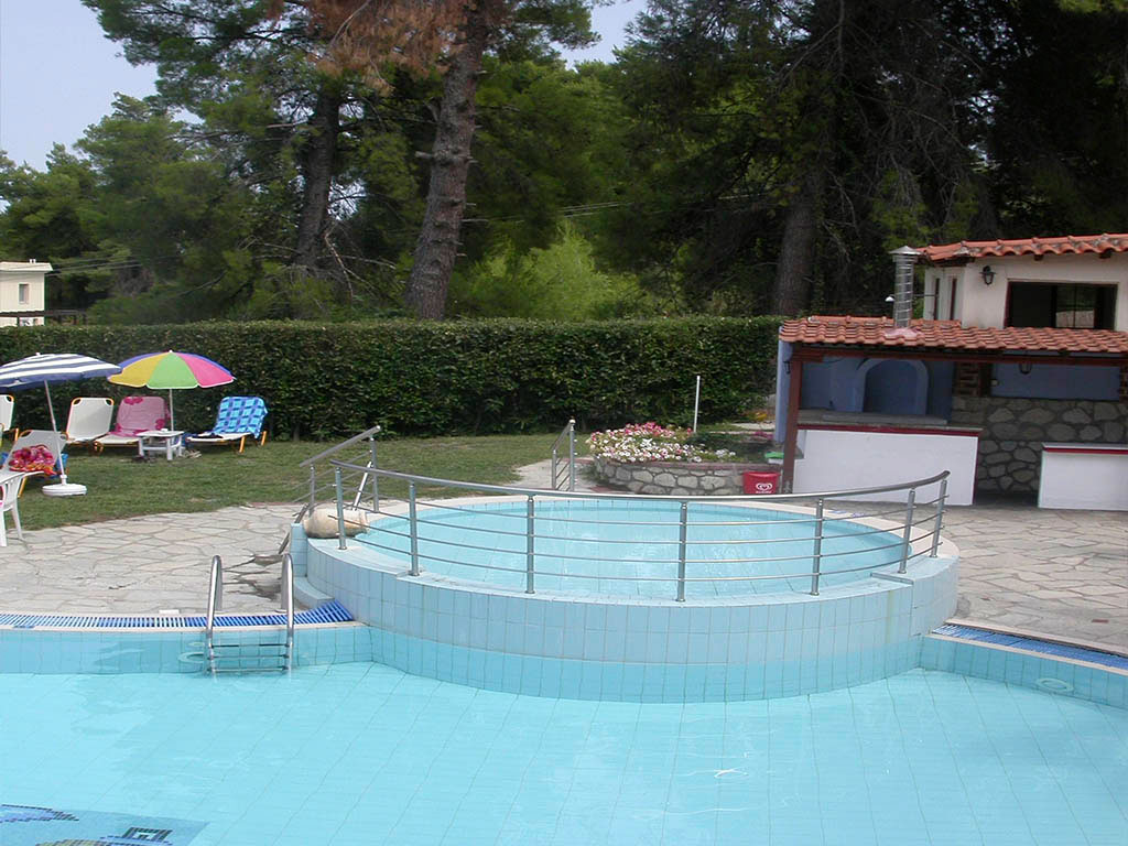 Kassandra Bay 2*