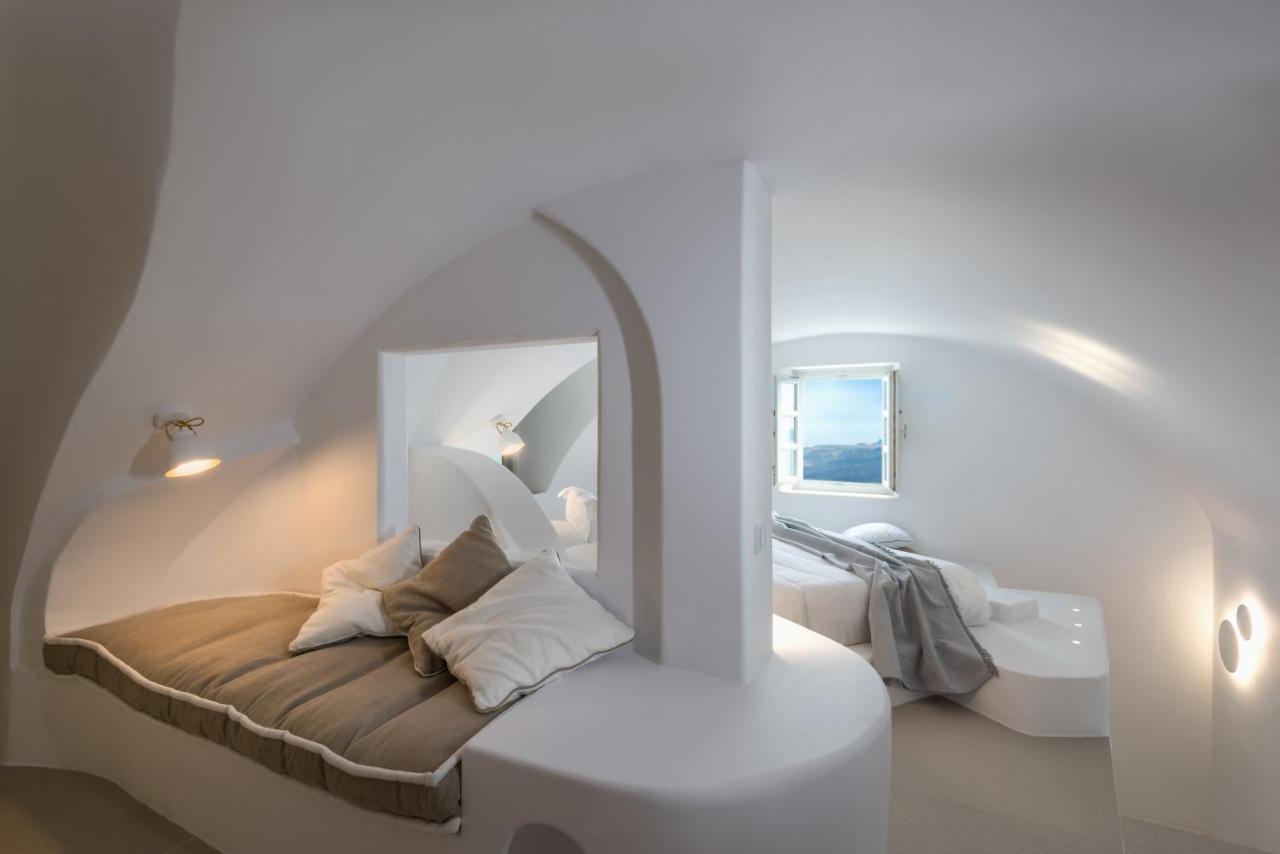 Nefeles Suites 4*