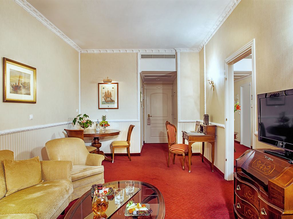 Grand Hotel 5*, фото 15