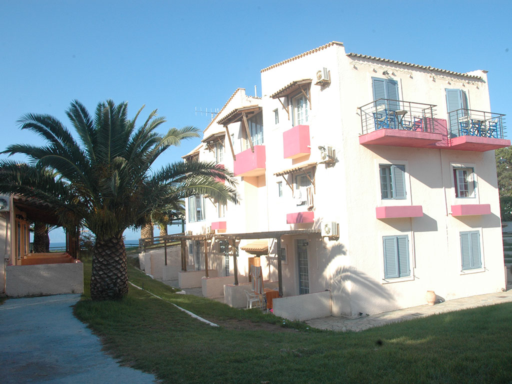 Koralli Beach Hotel 2*