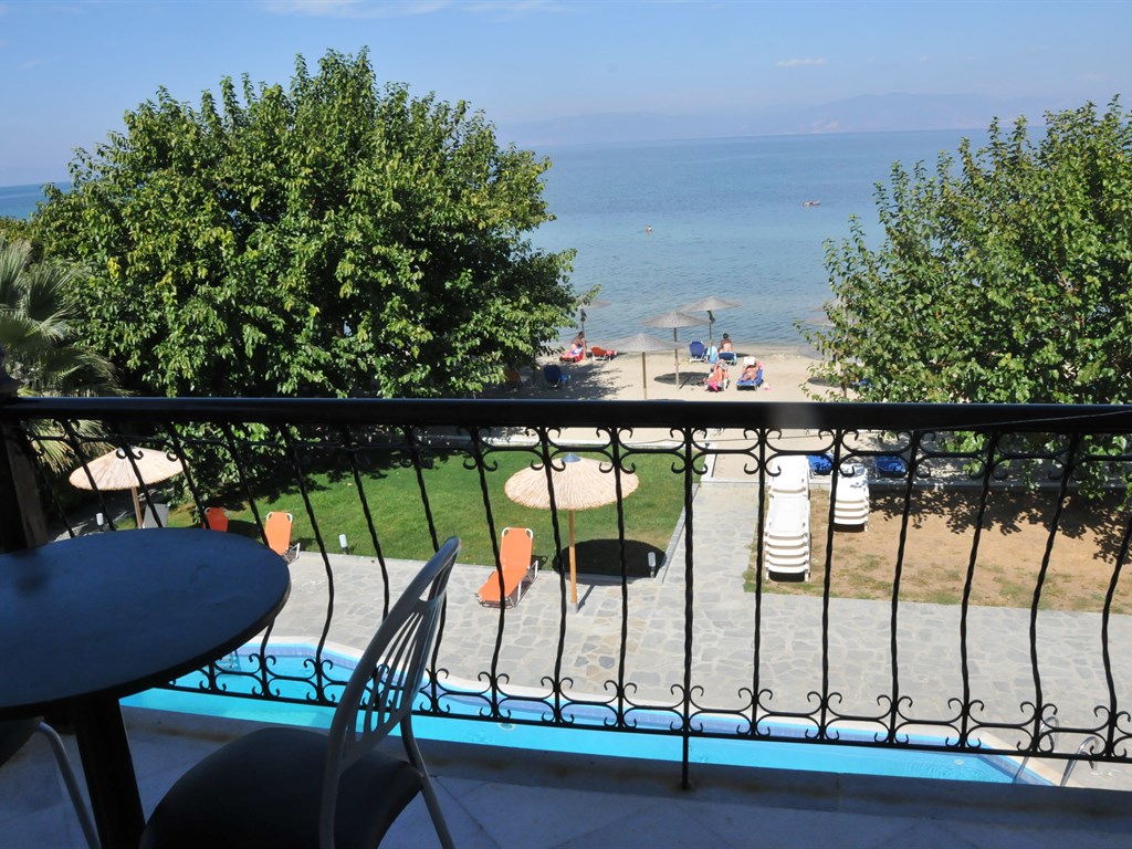 Sunrise Beach Hotel 2*