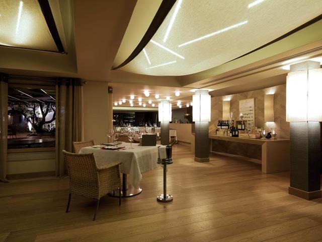 Elounda Beach Resort & Villas 5*