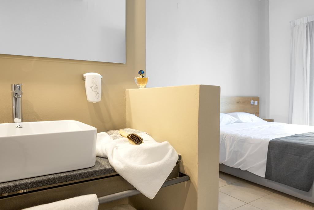 Zeus Neptuno Beach 4*