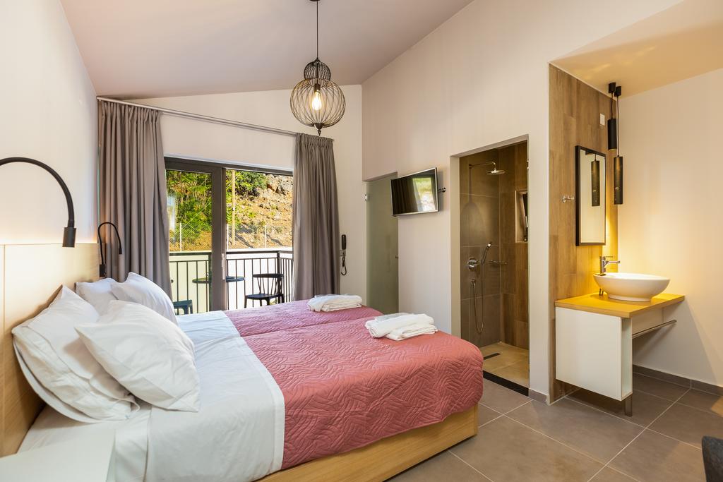 T Hotel Premium Suites 4*, фото 9