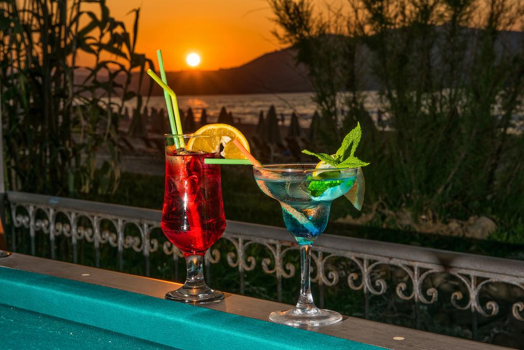 Happy Days Beach Hotel 4*, фото 4