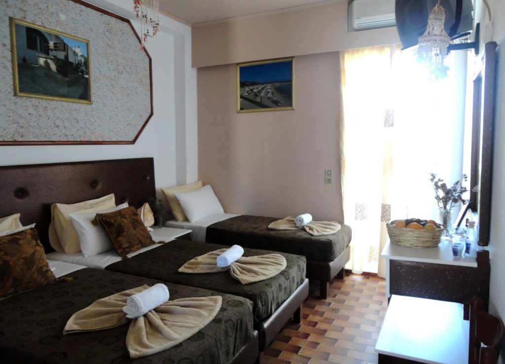 Minoa Hotel 2*