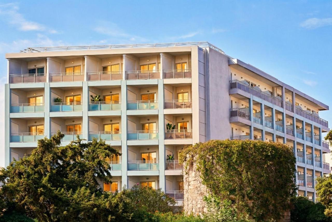 Aquamare 4*