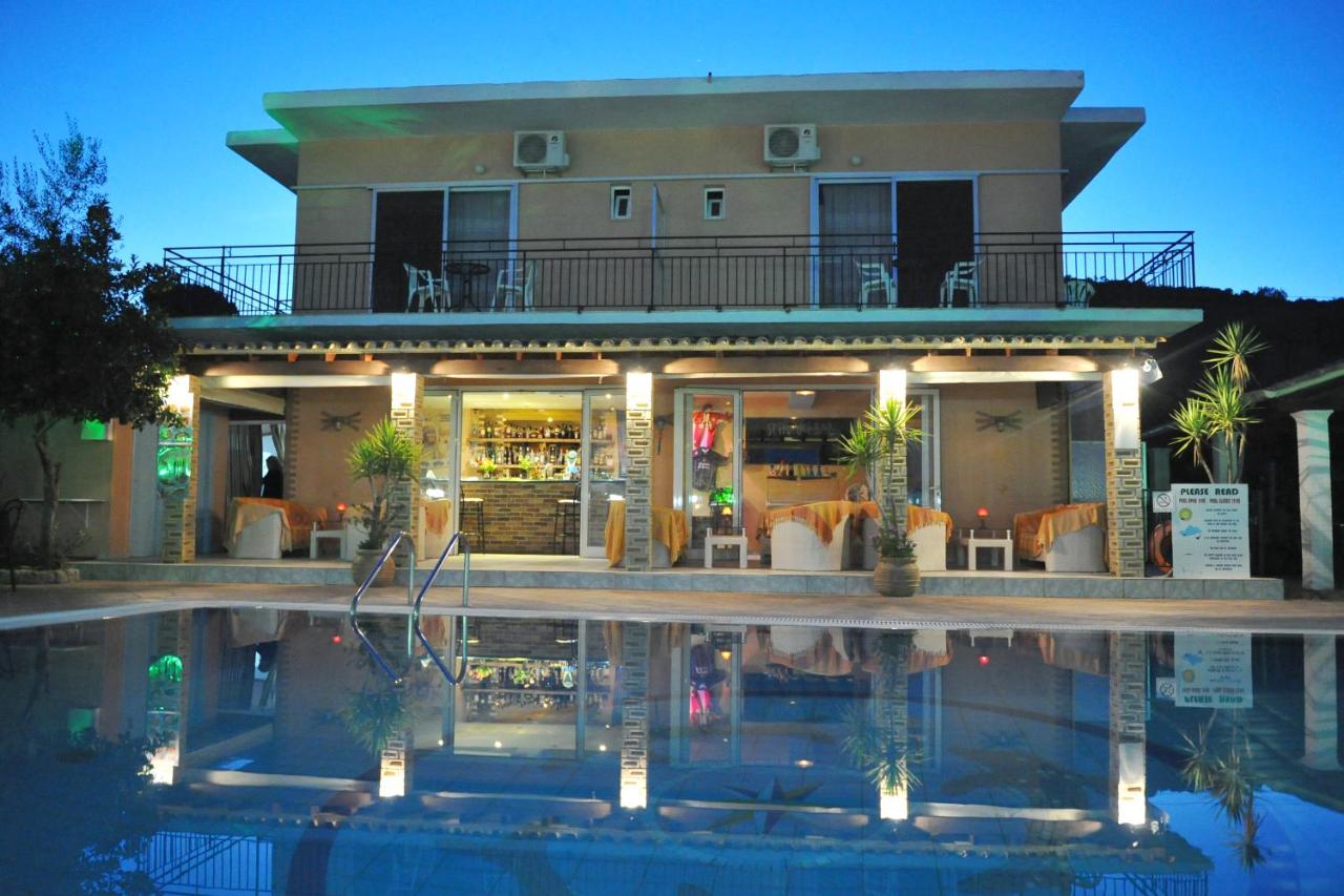 Makis Louvlis Apartments 2*, фото 9