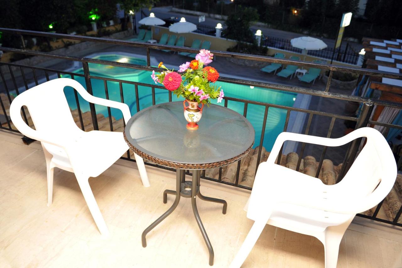 Makis Louvlis Apartments 2*, фото 15