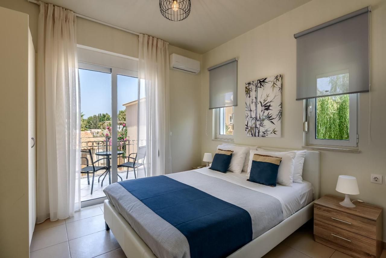 Azure Beach 4*