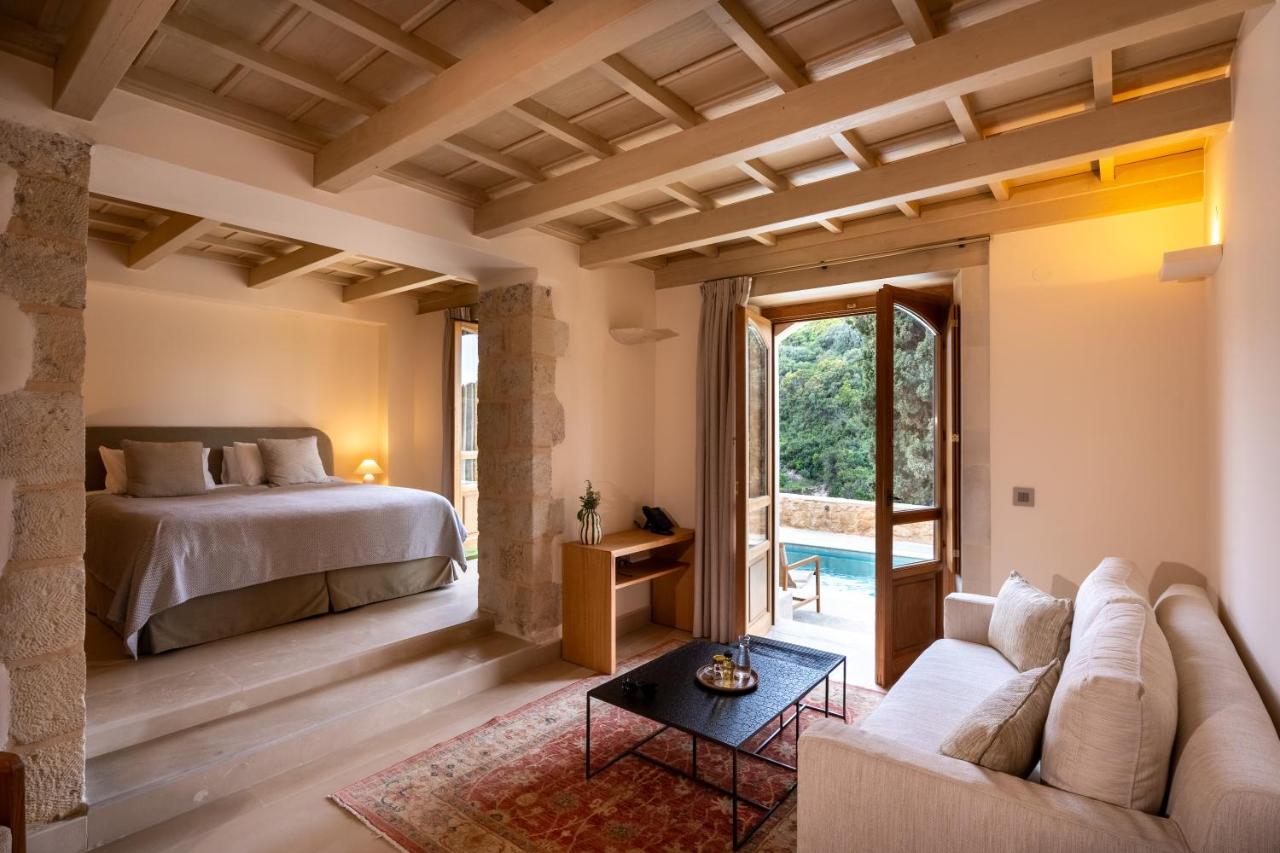 Kastalia Village 3*