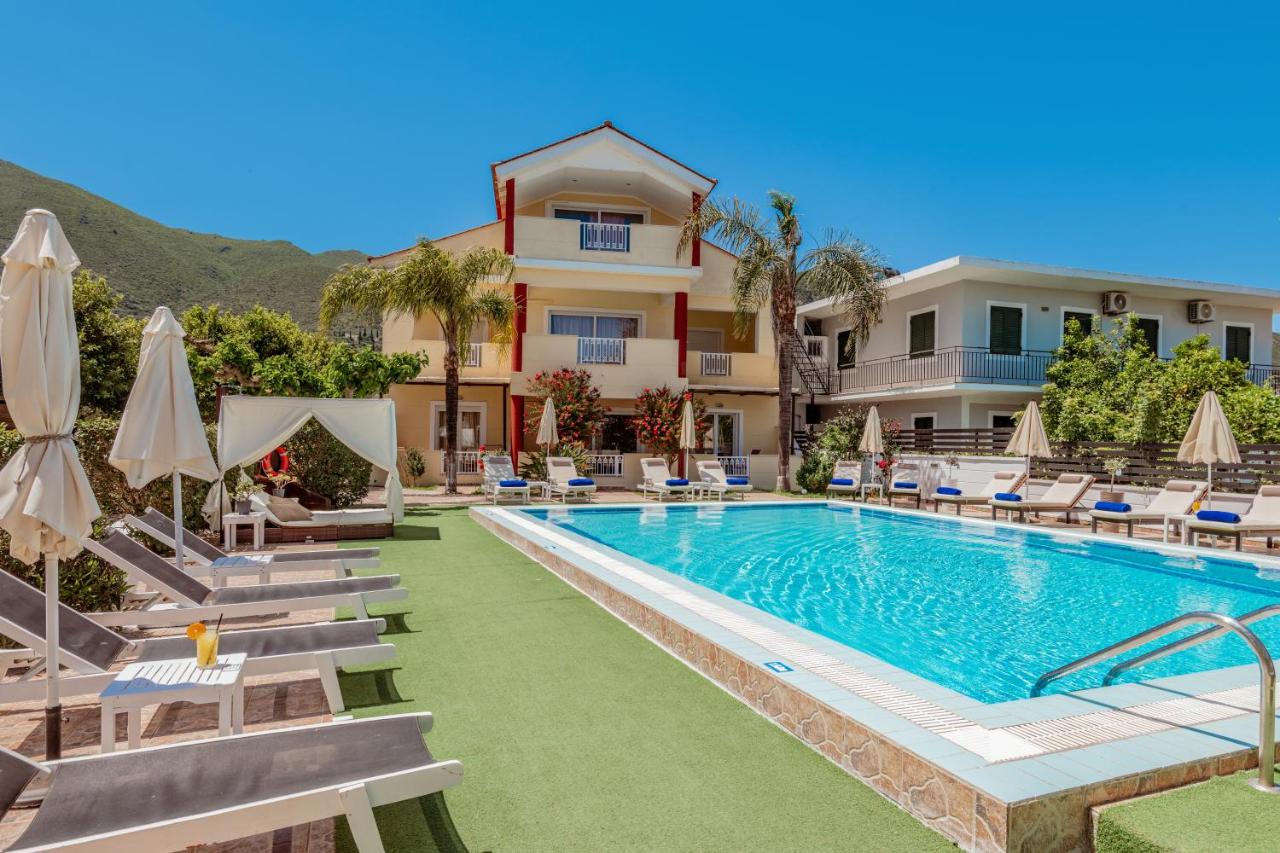 Oscar Suites & Village 4*