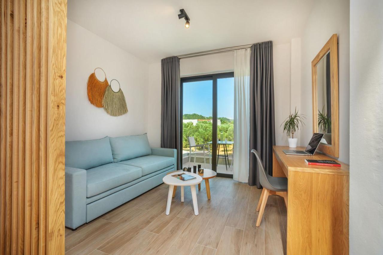 AlexMare Hotel Fourka, фото 8
