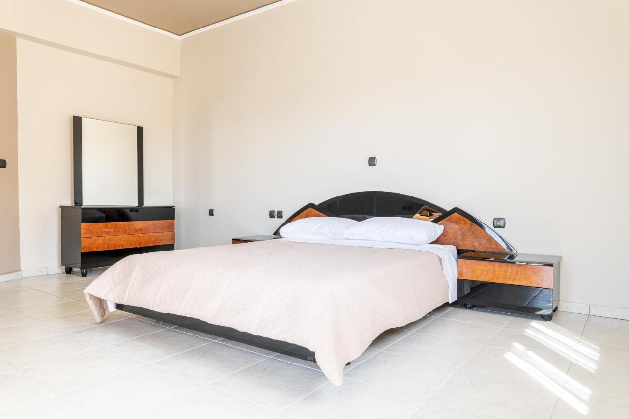 Aracelia Villas with private pools