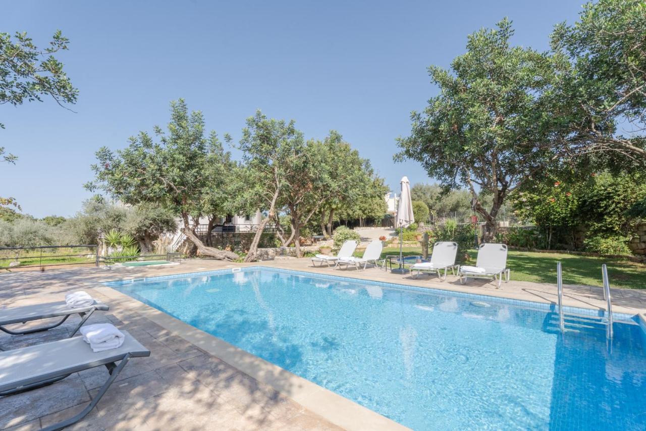 Aracelia Villas with private pools, фото 8