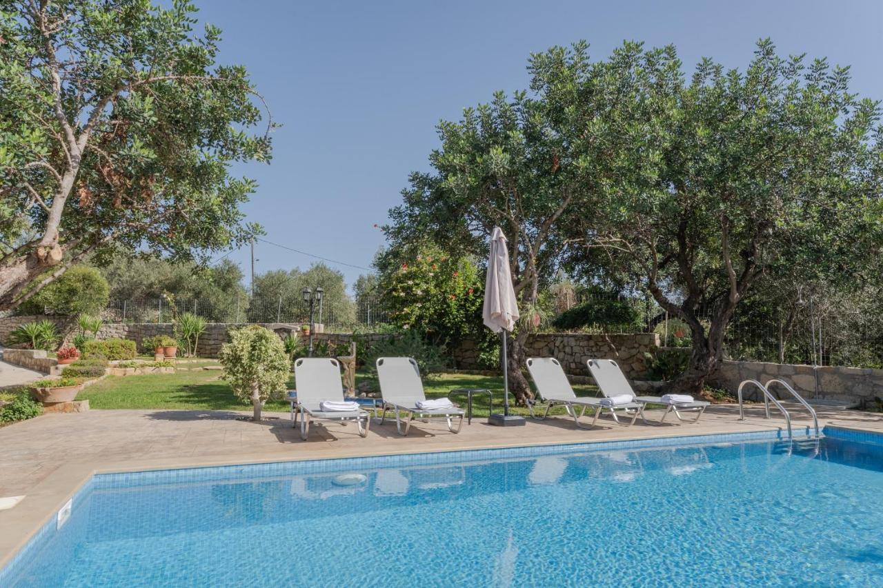 Aracelia Villas with private pools, фото 13