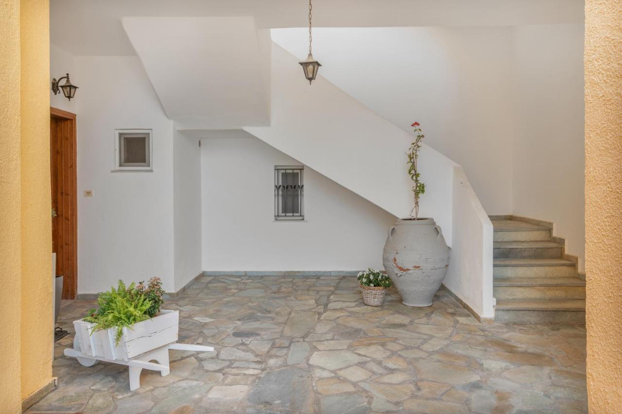 Astikon House, фото 9
