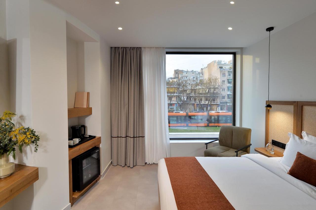 B4B Athens Signature Hotel 4*