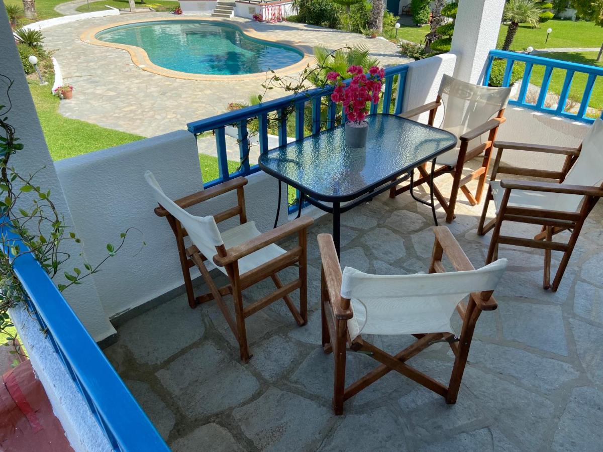Minimal Resort & Pool in Siviri, 150m From the Sea