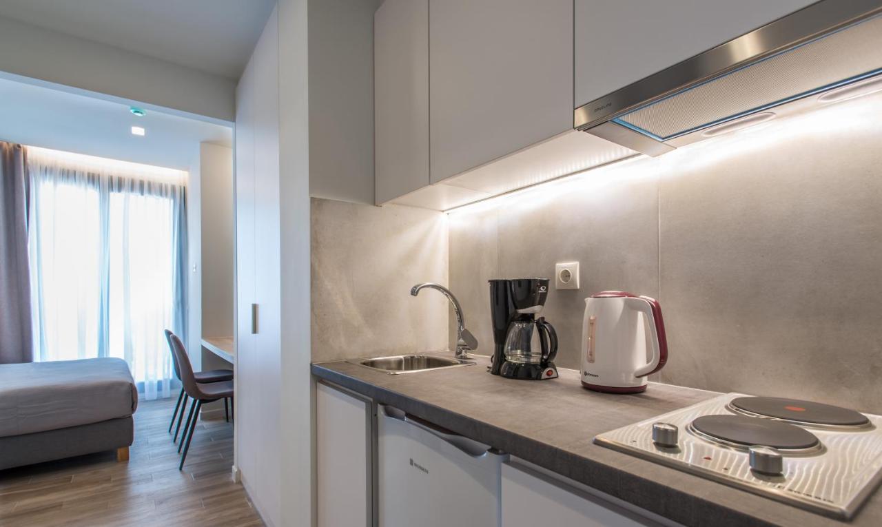 Spot Apart, фото 9
