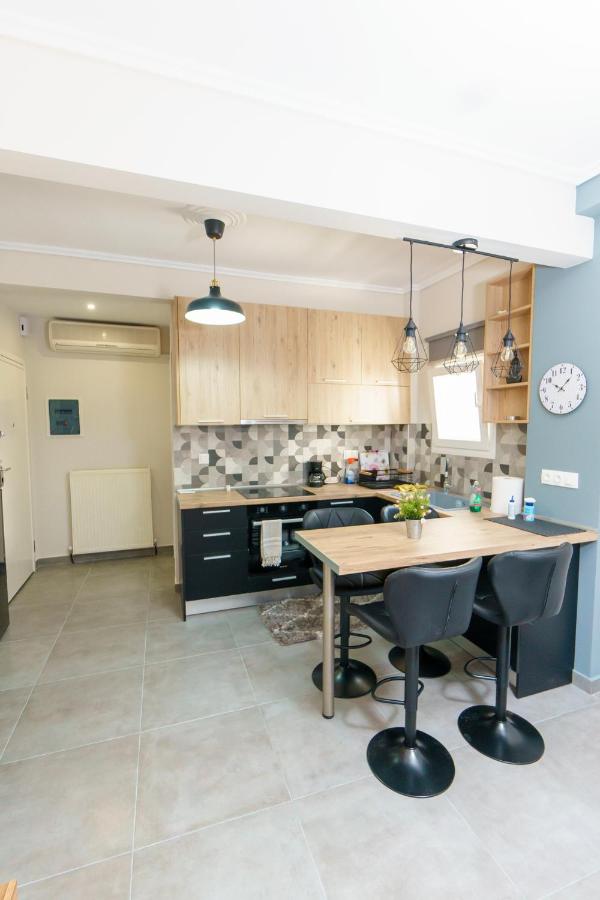 Stylish and Modern 2BR Urban Getaway 3*, фото 3