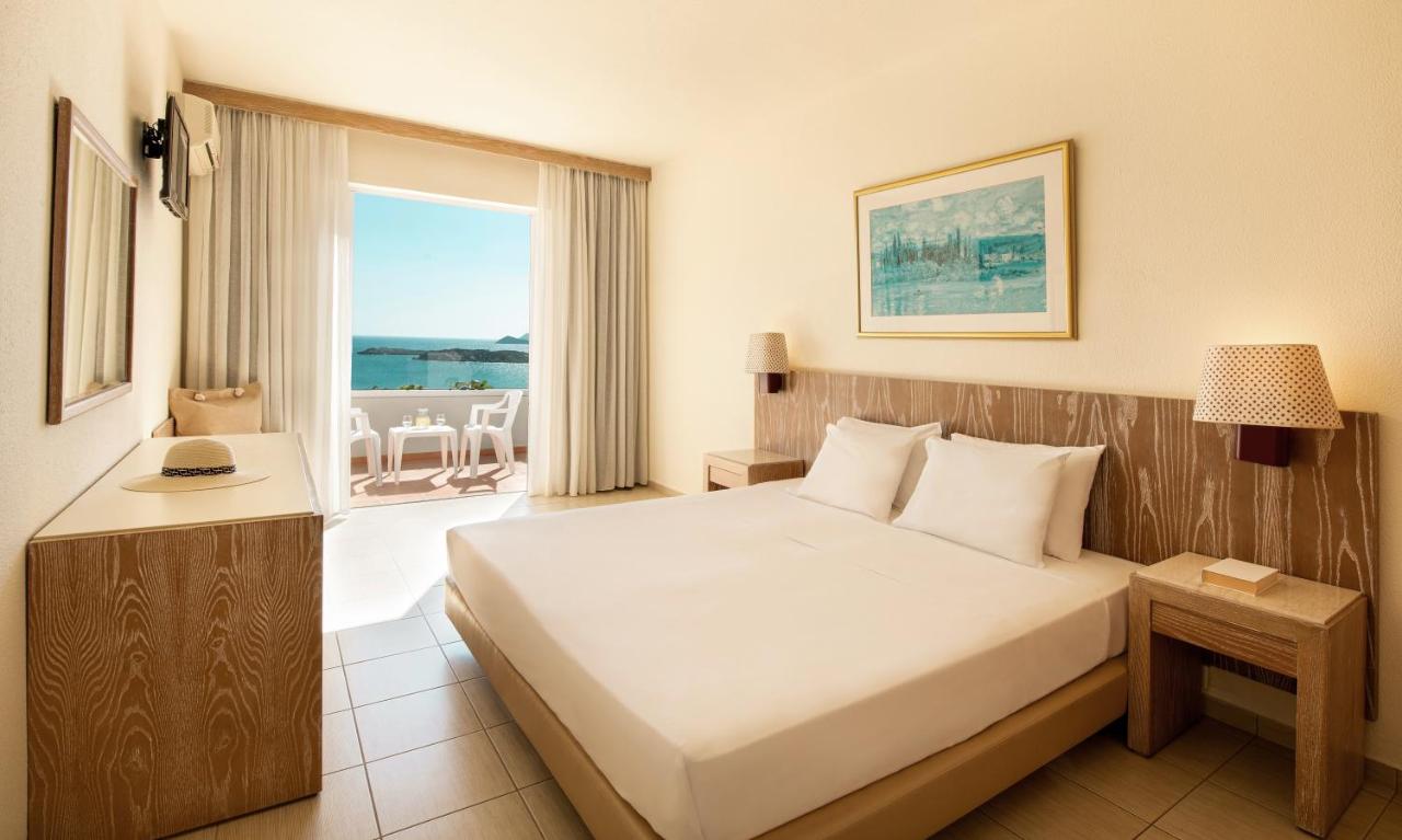 Paradise Resort 3*