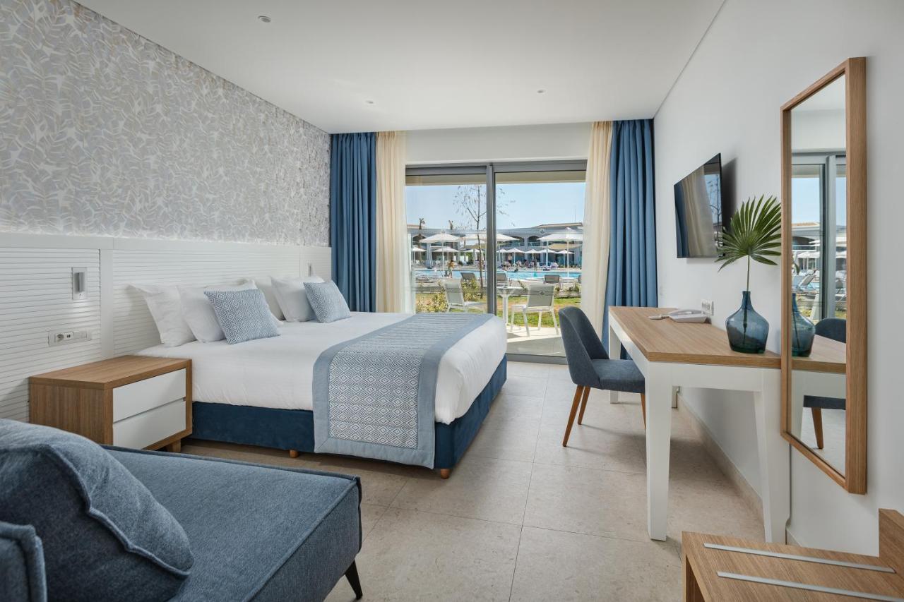 Blue Lagoon Ocean 4*