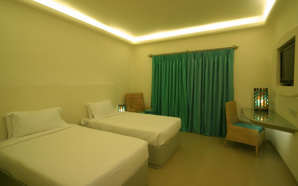 The Golden Crown Colva 3*, фото 16