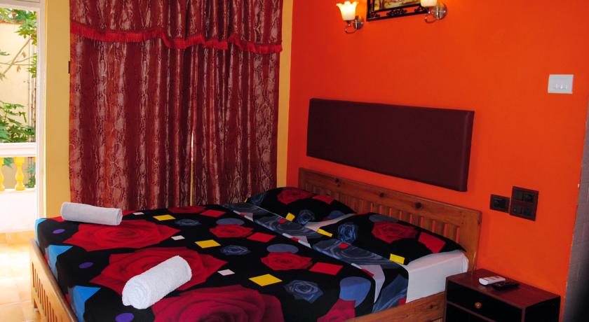 Hotel Failaka 2*