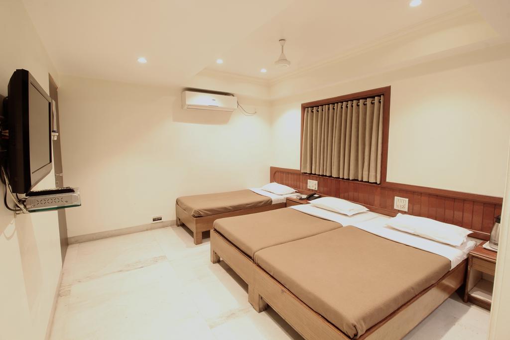 Hotel Shivam 1*, фото 2