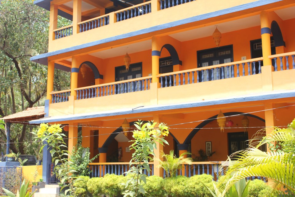 Bens Inn Guest House 2*