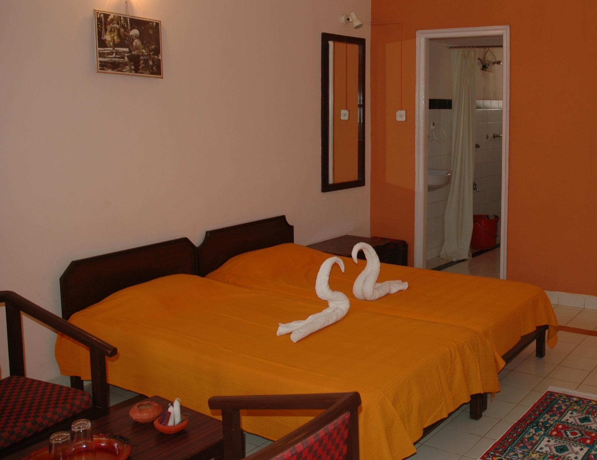 Calangute Mahal 2*