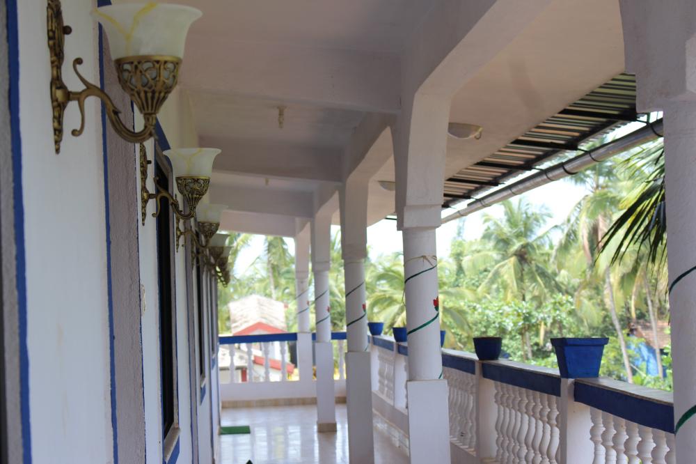 Laxmi Guest House 2*
