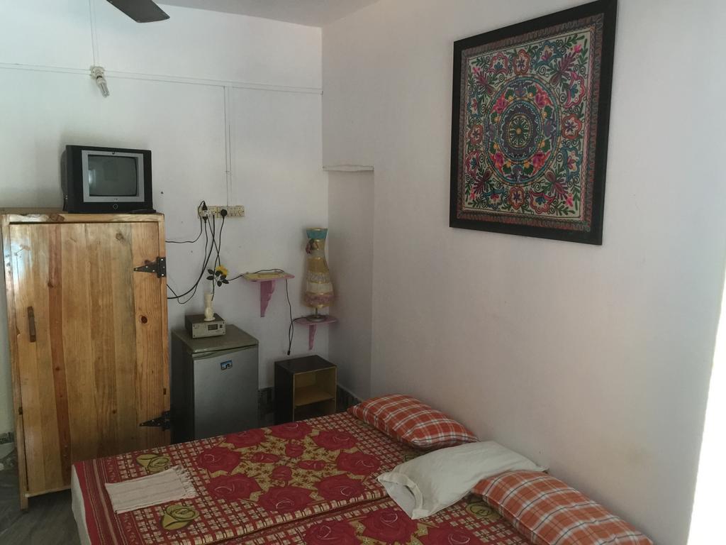Indian Kitchen 2*