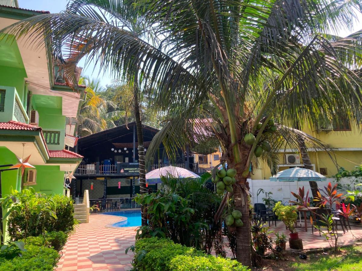 A Canoa Beach Resort Calangute 2*, фото 10