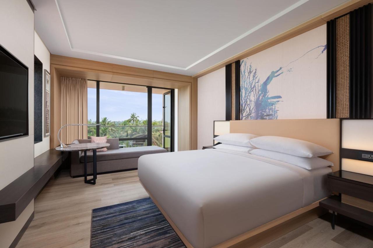 Courtyard By Marriott Goa Colva 4*
