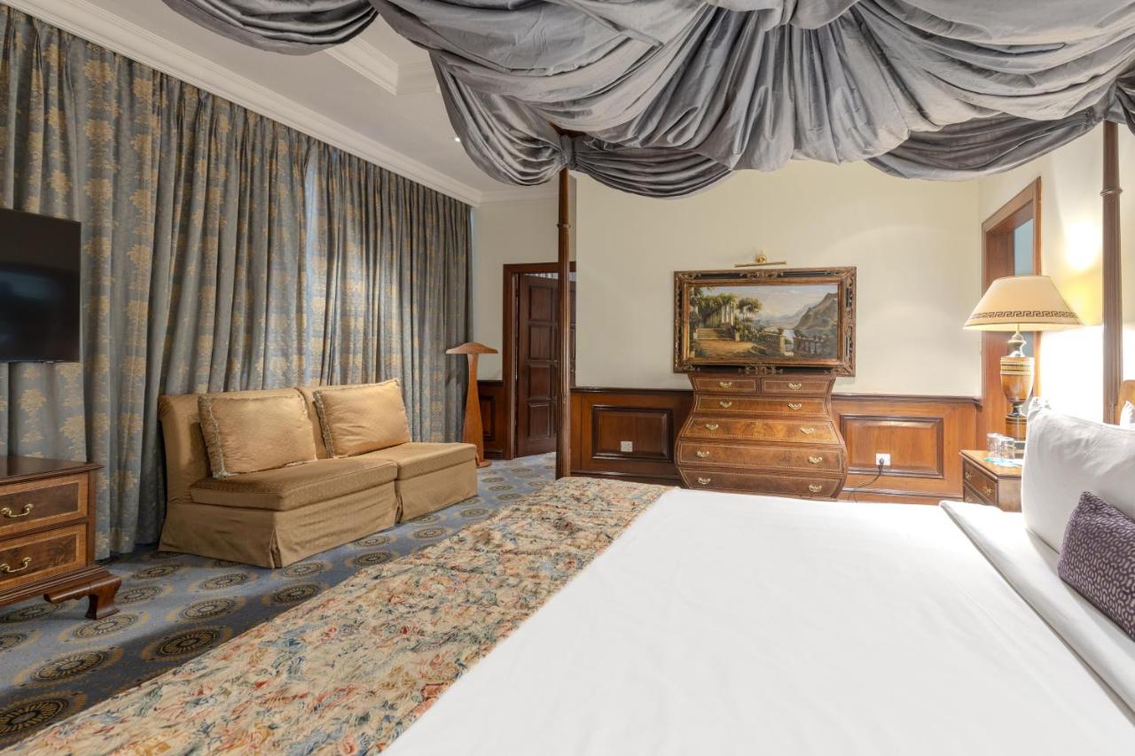 Le Méridien Goa, Calangute 5*