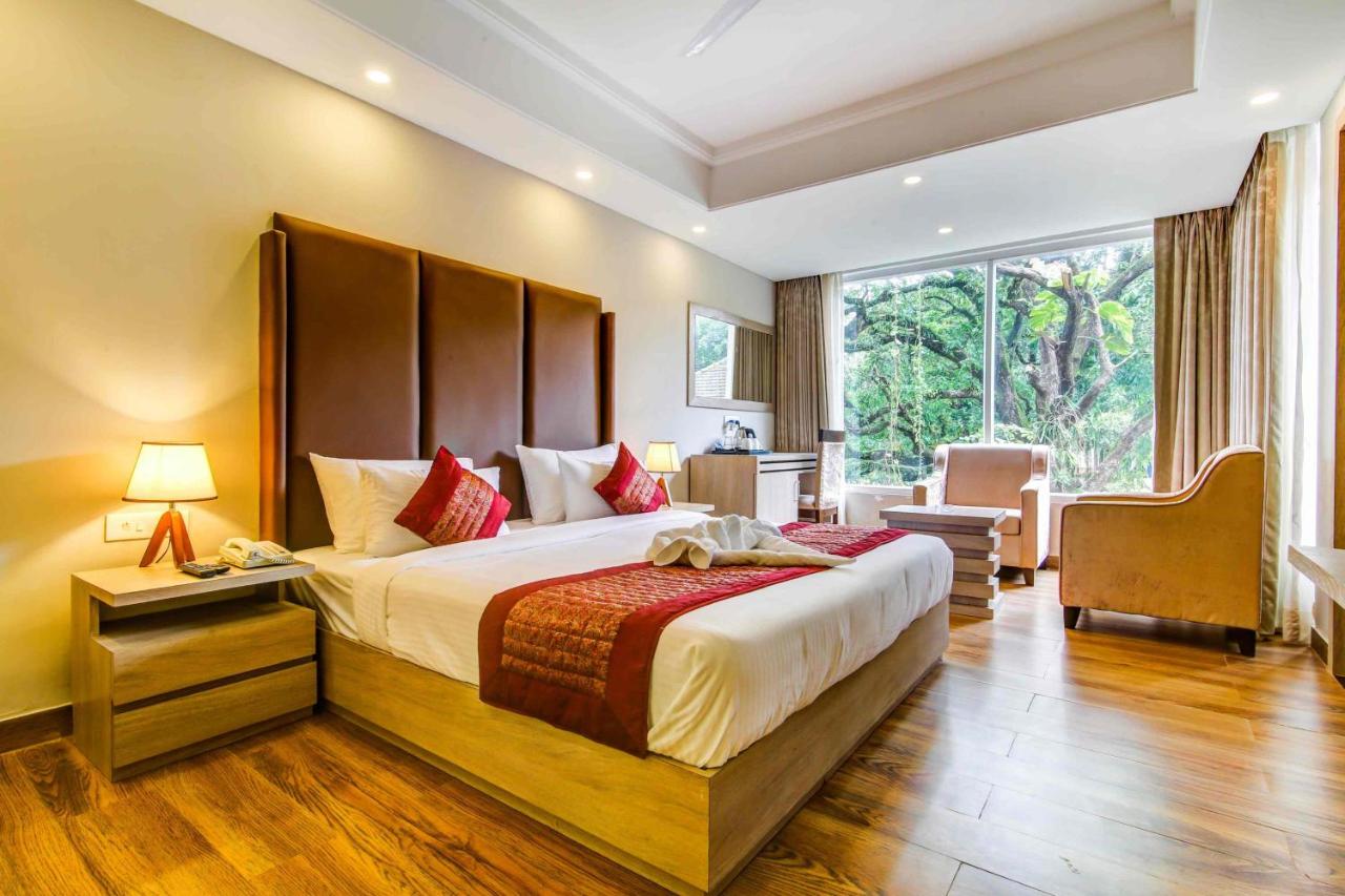Regent Laguna Hotel 4*