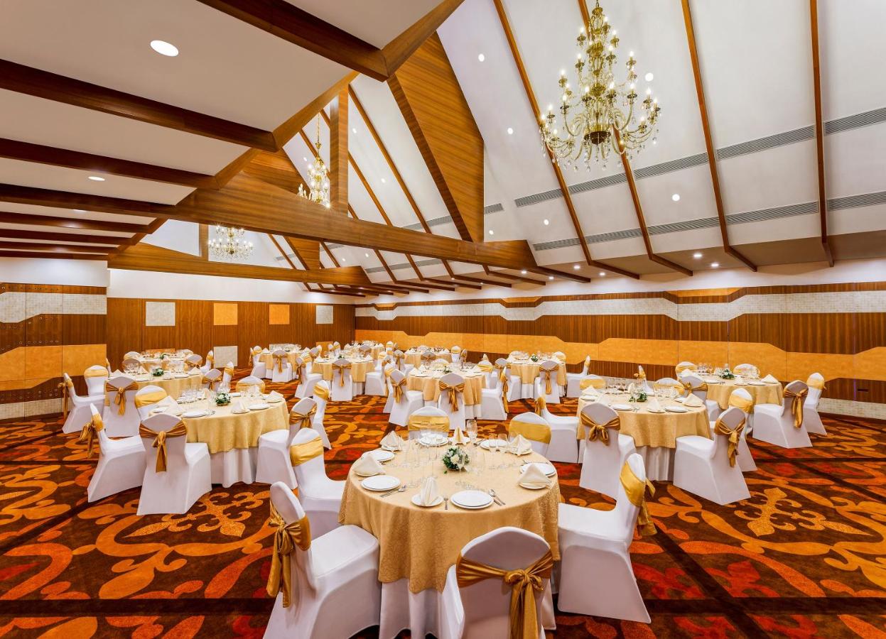 Sobit Sarovar Portico 4*, фото 16