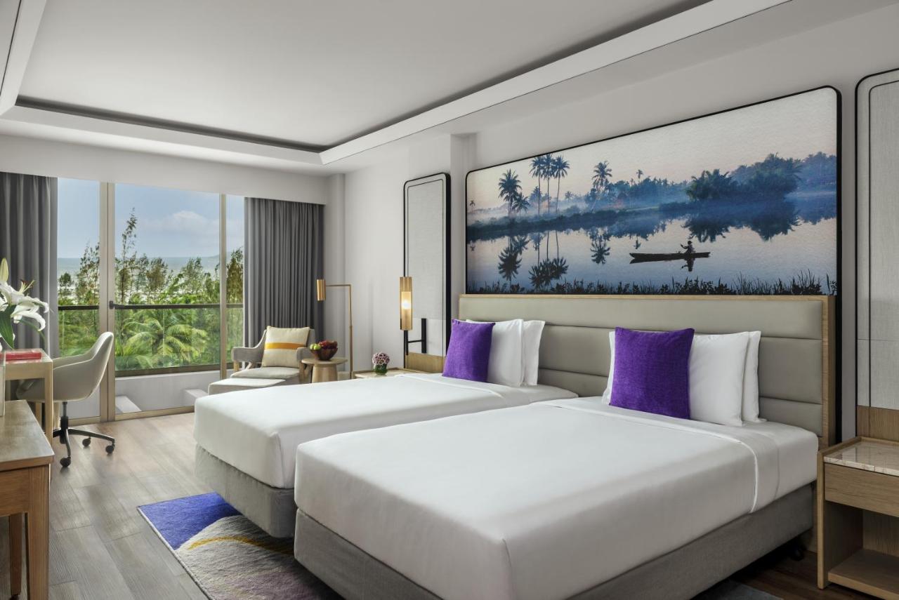 Vivanta Goa Miramar 5*