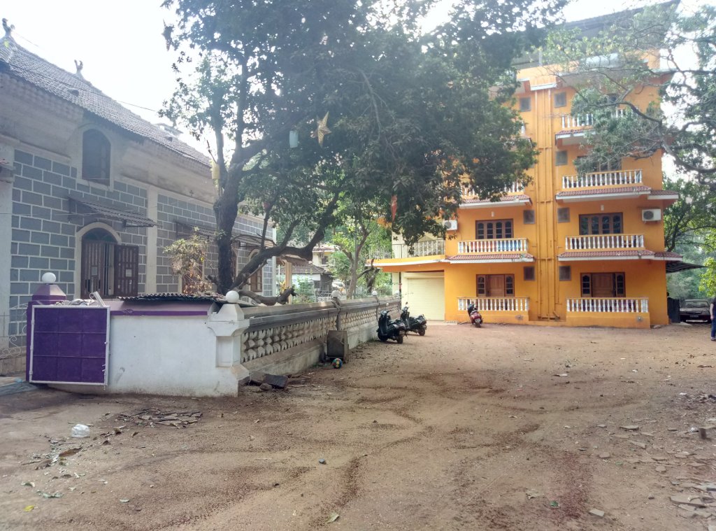 Orchid Guest House 2*