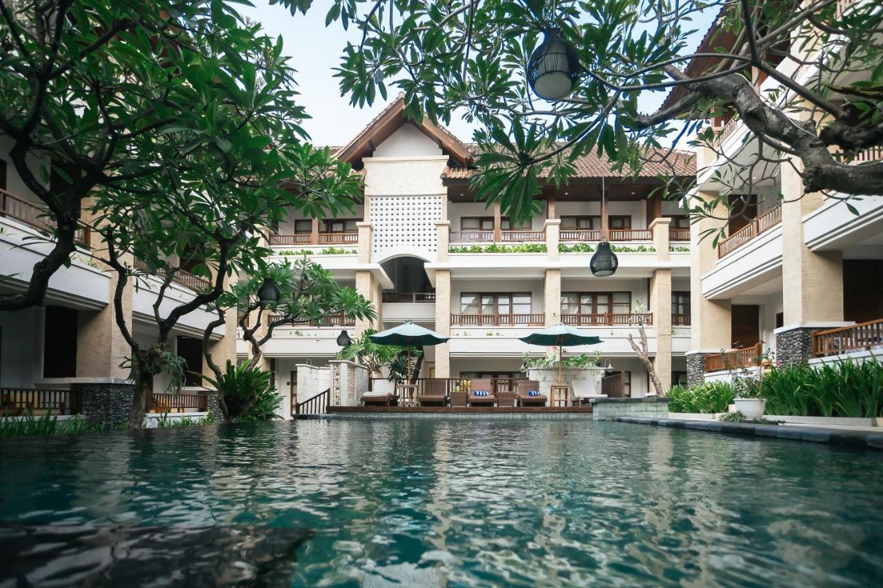 Fourteen Roses Boutique Hotel* 4*